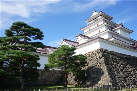 鶴ヶ城